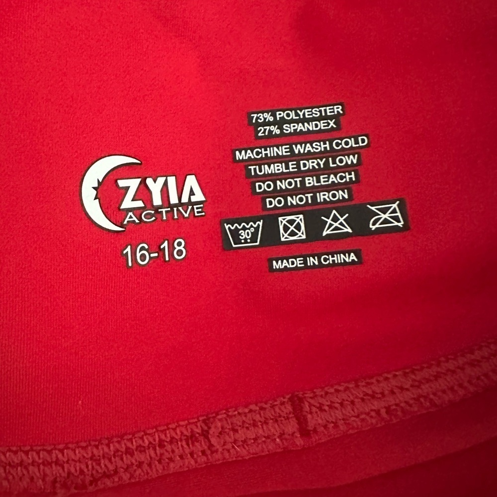 ZYIA Bold Red Leggings with Side Pockets - Picture 3 of 3